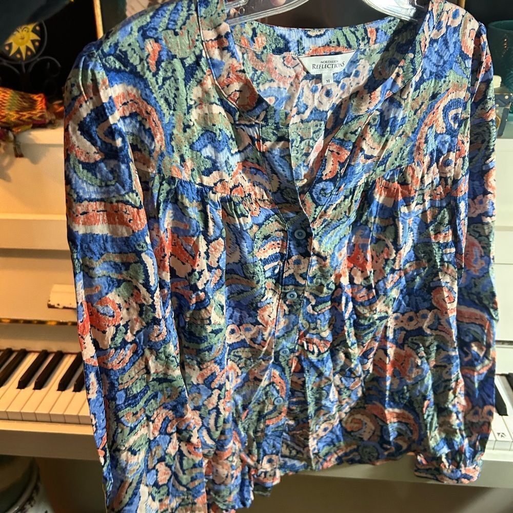 Northern Reflections Multicolor Patterned Blouse - Picture 10 of 14